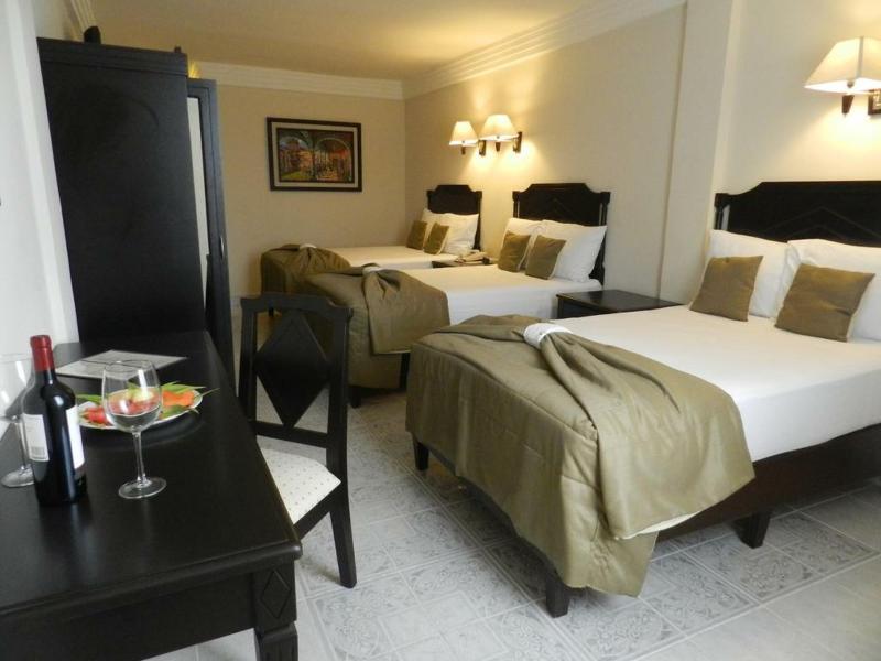 Hotel Victoria Mérida Dış mekan fotoğraf A room at the hotel